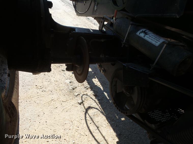 image for item DV9440 1992 Gleaner R52 combine