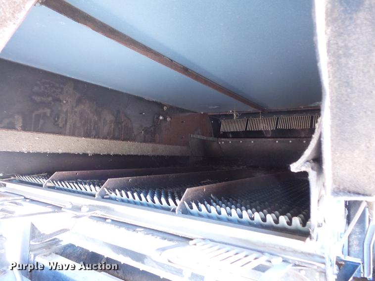 image for item DV9440 1992 Gleaner R52 combine