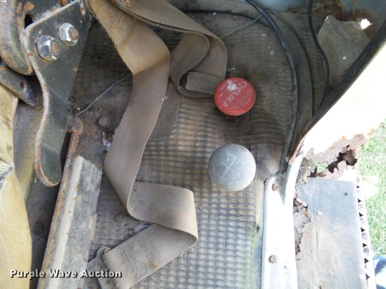 image for item DZ9403 1979 GMC C64 grain truck