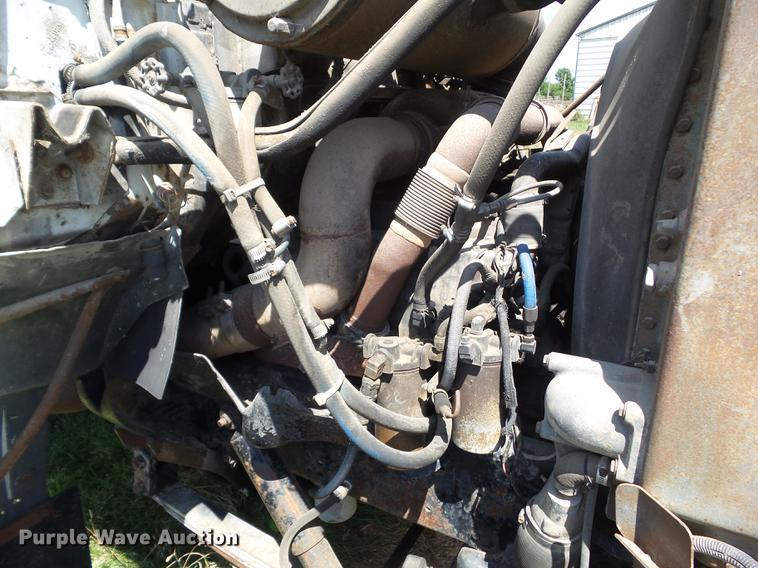 image for item DZ9403 1979 GMC C64 grain truck