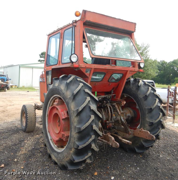image for item EK9600 Massey Ferguson 1085 tractor