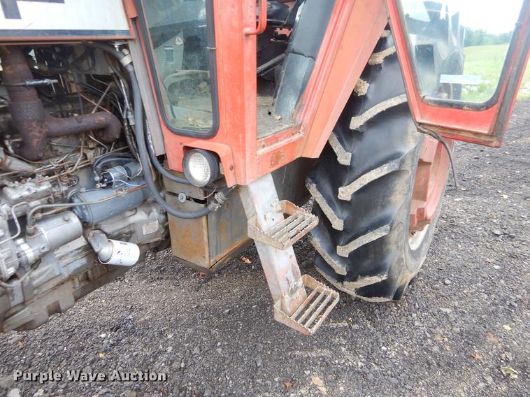 image for item EK9600 Massey Ferguson 1085 tractor
