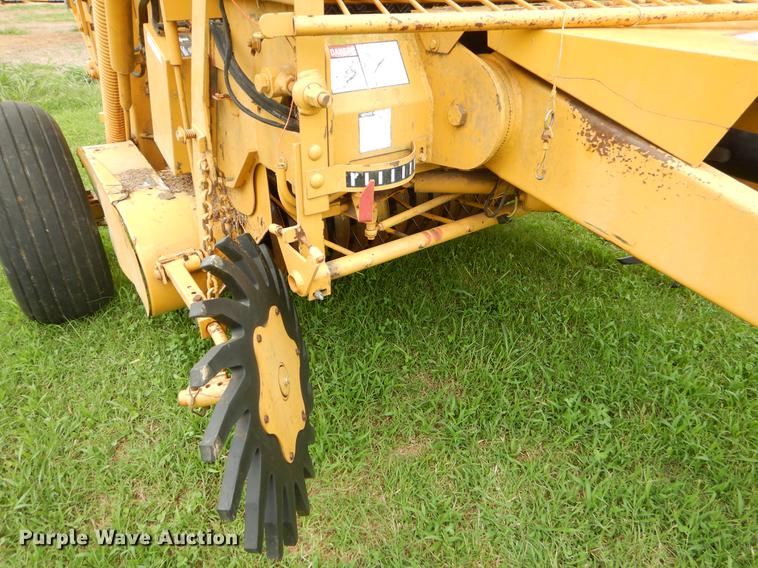 image for item EK9665 1997 Vermeer 504 Super I round baler