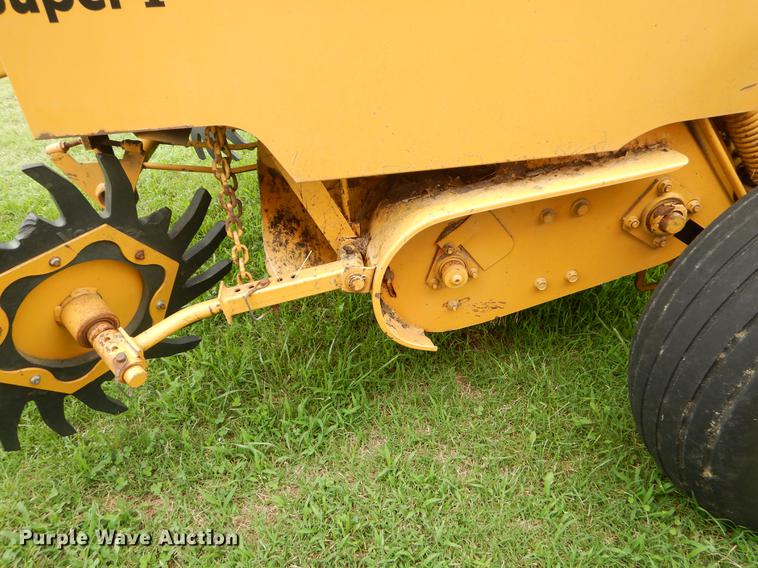 image for item EK9665 1997 Vermeer 504 Super I round baler