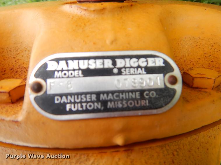image for item EK9674 Danuser F-8 post hole auger