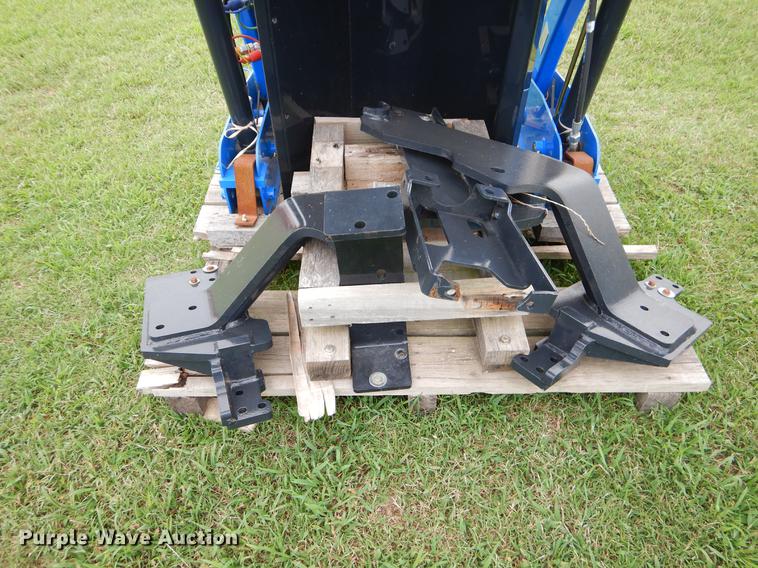 image for item EK9675 2015 New Holland 250TLA loader