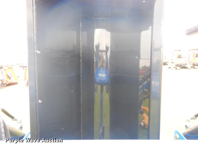 image for item EK9675 2015 New Holland 250TLA loader