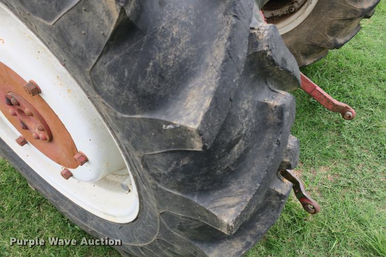 image for item EK9678 Ford tractor