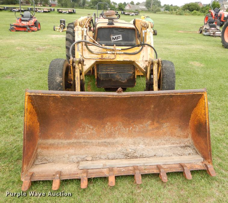 image for item EK9679 Massey-Ferguson 20F tractor