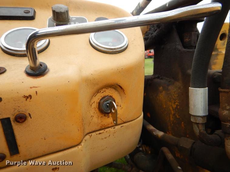 image for item EK9679 Massey-Ferguson 20F tractor