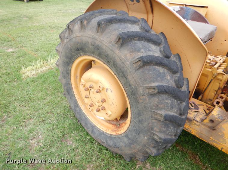 image for item EK9679 Massey-Ferguson 20F tractor
