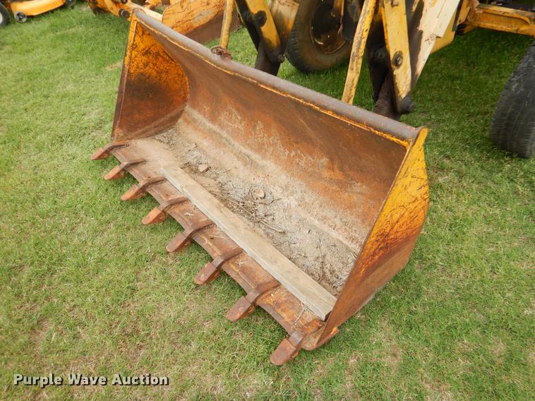 image for item EK9679 Massey-Ferguson 20F tractor