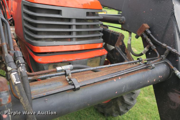 image for item EK9680 2002 Kubota M9000 MFWD Low Profile tractor