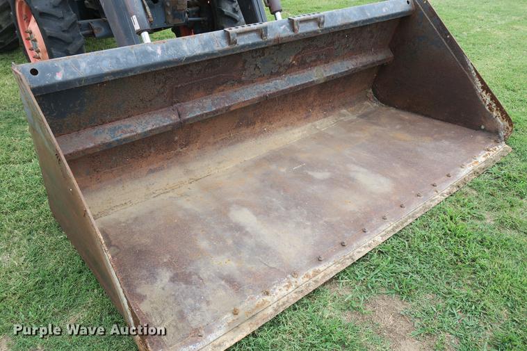 image for item EK9680 2002 Kubota M9000 MFWD Low Profile tractor