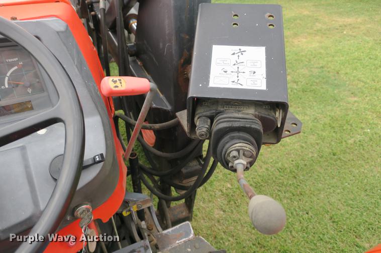 image for item EK9680 2002 Kubota M9000 MFWD Low Profile tractor