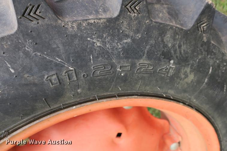 image for item EK9681 2004 Kubota M8200 MFWD tractor