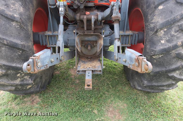 image for item EK9681 2004 Kubota M8200 MFWD tractor