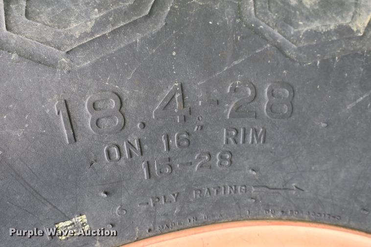 image for item EK9681 2004 Kubota M8200 MFWD tractor