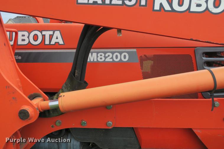 image for item EK9681 2004 Kubota M8200 MFWD tractor