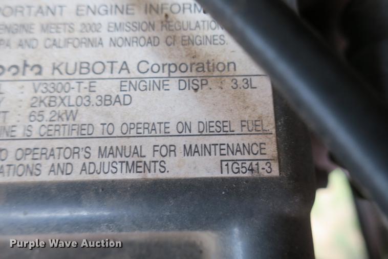 image for item EK9681 2004 Kubota M8200 MFWD tractor