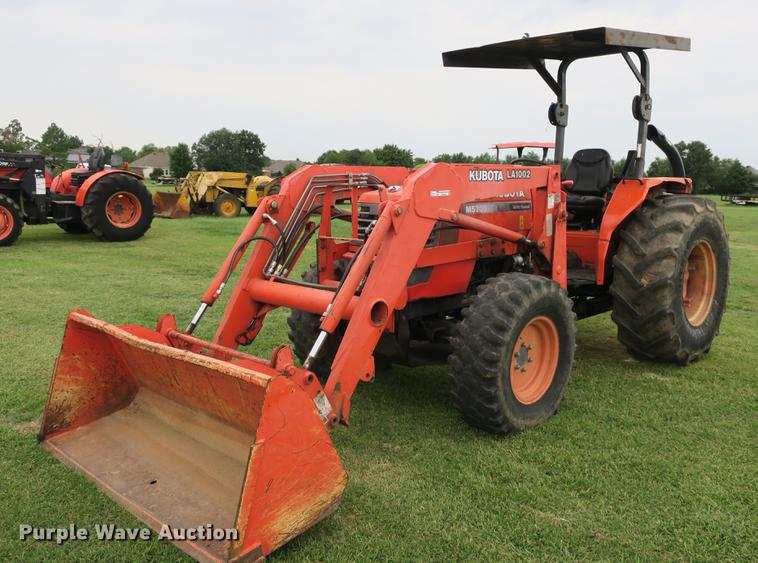image for item EK9682 2003 Kubota M5700 MFWD tractor