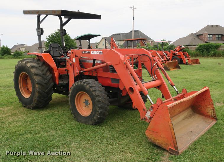 image for item EK9682 2003 Kubota M5700 MFWD tractor