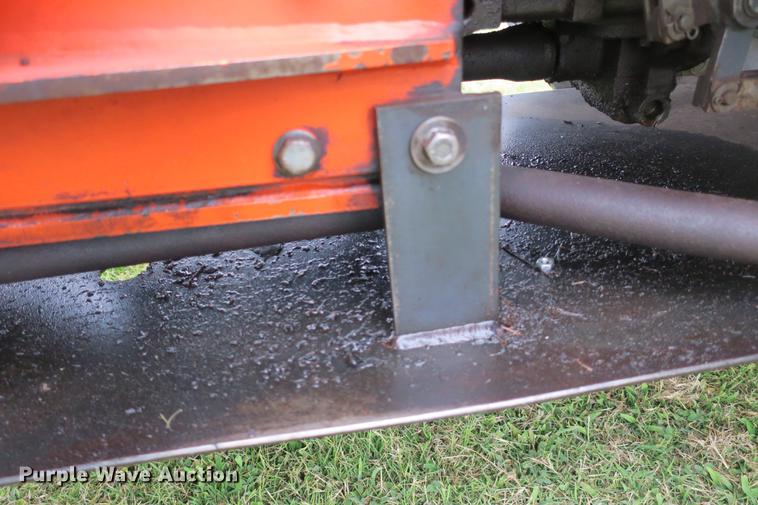 image for item EK9682 2003 Kubota M5700 MFWD tractor