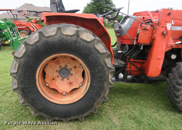 image for item EK9682 2003 Kubota M5700 MFWD tractor