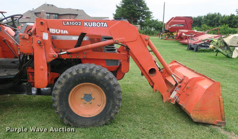 image for item EK9682 2003 Kubota M5700 MFWD tractor