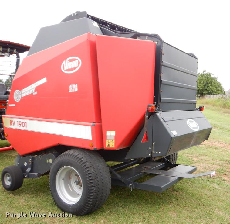 image for item EK9683 Vicon RV1901 round baler