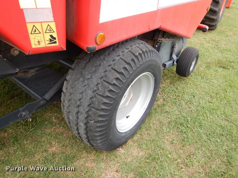 image for item EK9683 Vicon RV1901 round baler