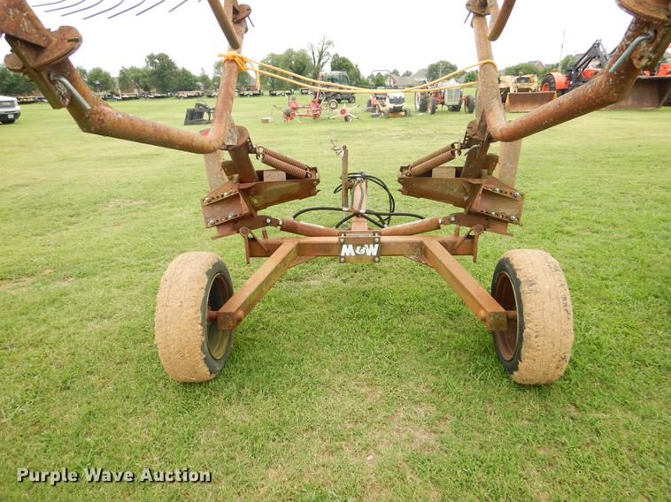 image for item EK9691 M&W hay rake