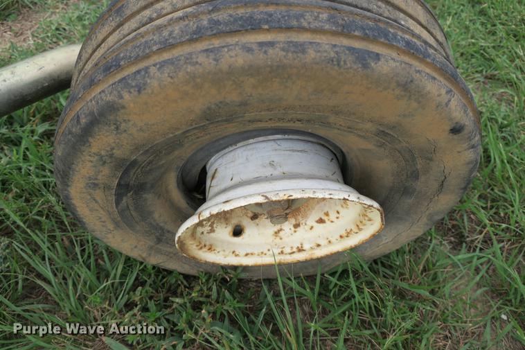 image for item EK9693 Tonutti GT-500 hay rake