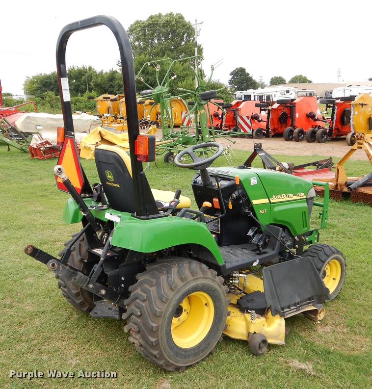 image for item EK9695 2007 John Deere 2305 MFWD tractor