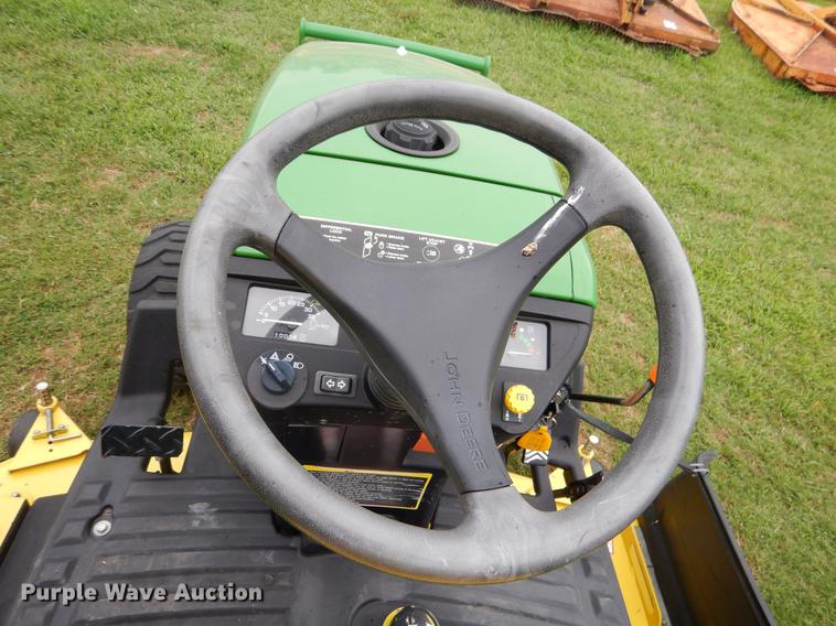 image for item EK9695 2007 John Deere 2305 MFWD tractor