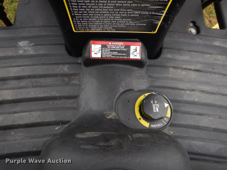 image for item EK9695 2007 John Deere 2305 MFWD tractor