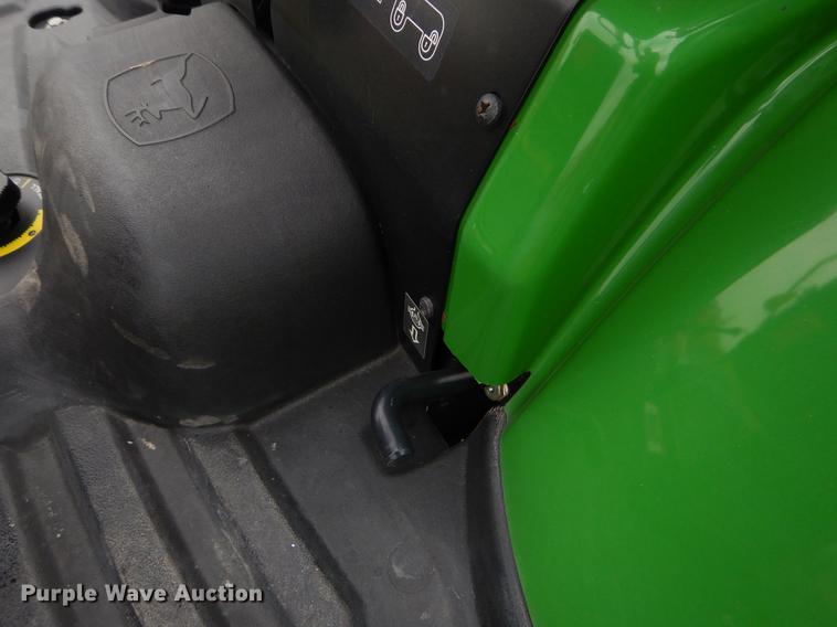 image for item EK9695 2007 John Deere 2305 MFWD tractor