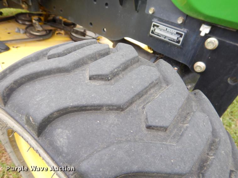 image for item EK9695 2007 John Deere 2305 MFWD tractor