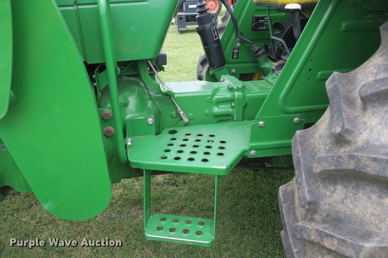 image for item EK9698 2012 John Deere 5055E MFWD tractor