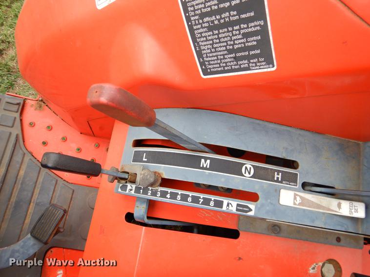 image for item EK9700 2005 Kubota L48 backhoe