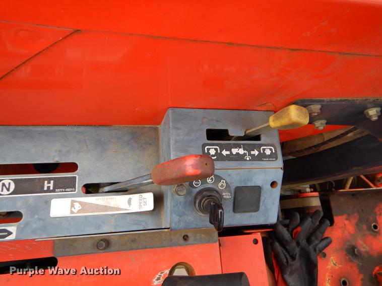 image for item EK9700 2005 Kubota L48 backhoe