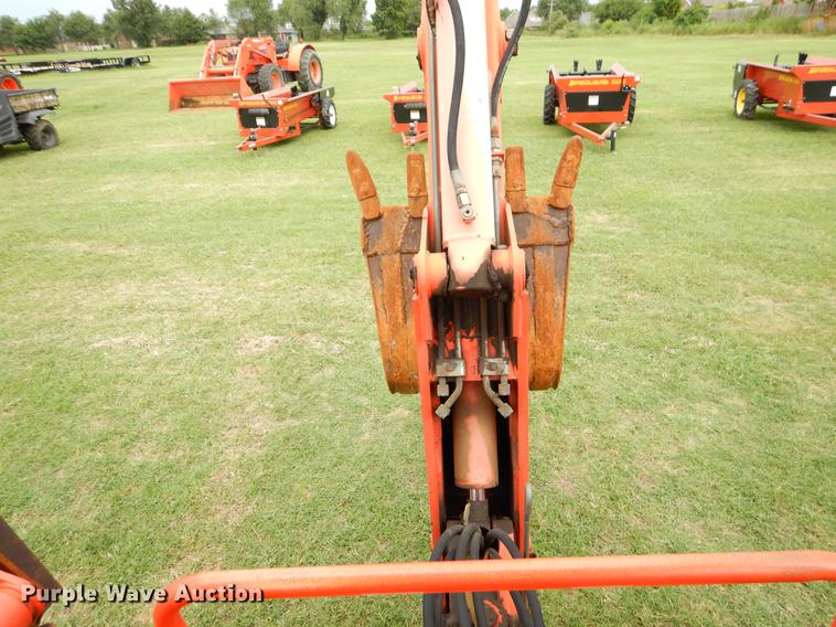 image for item EK9700 2005 Kubota L48 backhoe