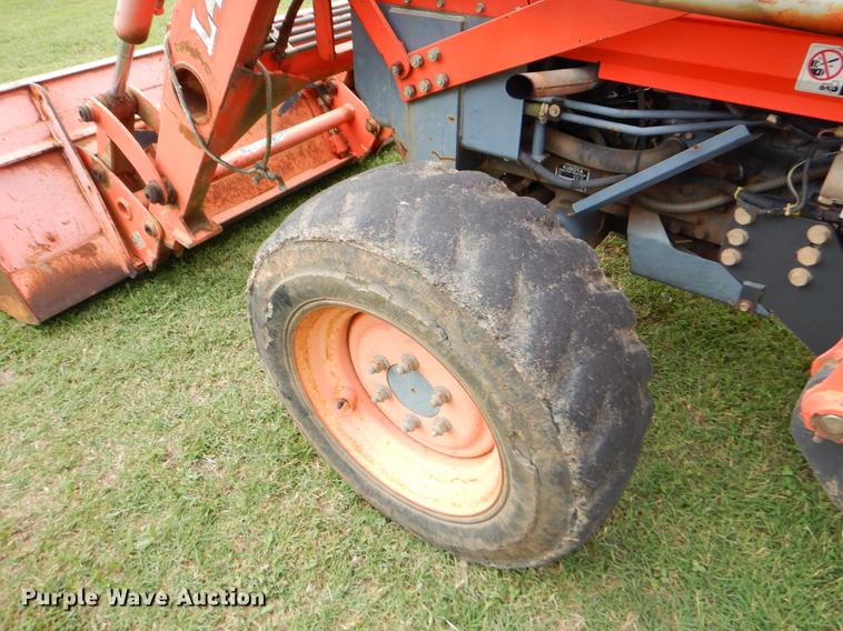 image for item EK9700 2005 Kubota L48 backhoe