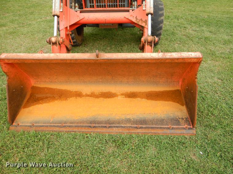 image for item EK9700 2005 Kubota L48 backhoe