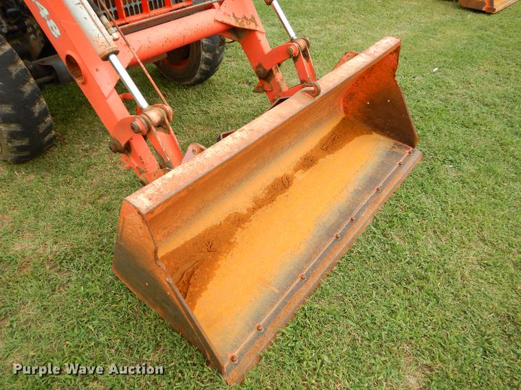 image for item EK9700 2005 Kubota L48 backhoe