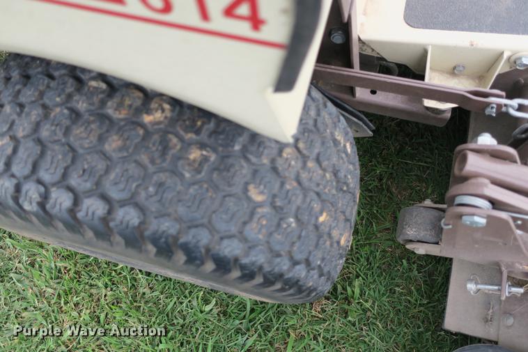 image for item EK9701 Grasshopper 614 ZTR lawn mower