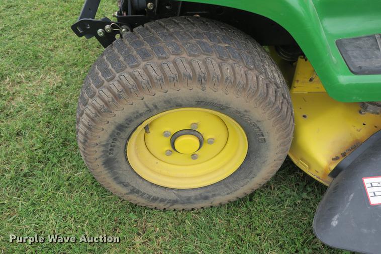image for item EK9702 2008 John Deere X304 lawn mower