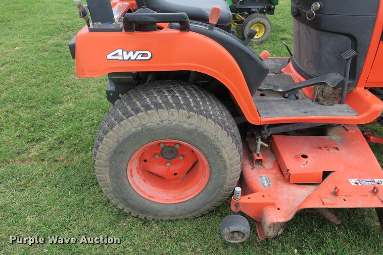 image for item EK9703 Kubota BX2200D tractor