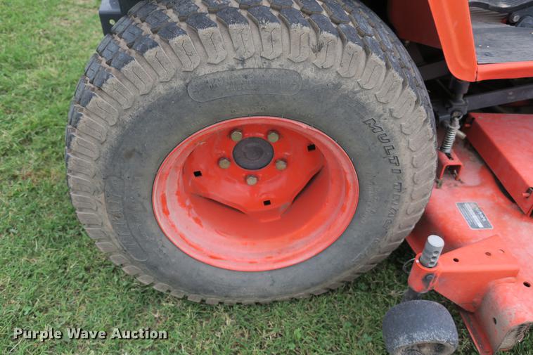 image for item EK9703 Kubota BX2200D tractor
