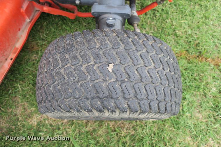 image for item EK9703 Kubota BX2200D tractor